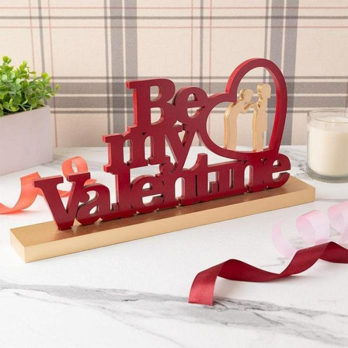 Be My Valentine Showpiece  |   Showpieces Showpieces Red