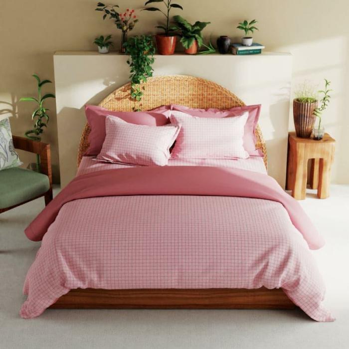 Brio Checkered Bedsheet  |   Solid Bedsheets Bedsheets Peach