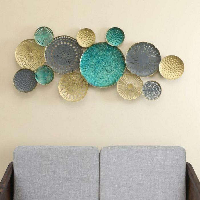 Circle Charm Wall Decor  |   Wall Accents Wall Accents Gold, Silver, Green