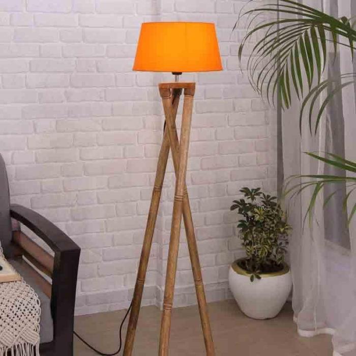 Criss Crossed Tripod Lamp  |   Floor Lamps Floor Lamps Floor Lamps