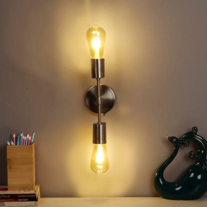 Cygnia Wall Lamp  |   Wall Lamps Lamps & Lighting Silver