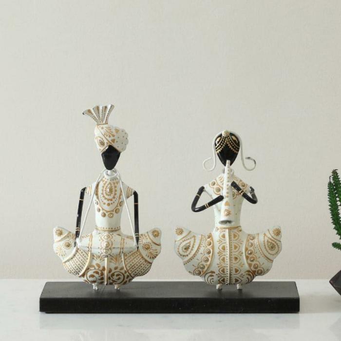 Dance Deal Showpiece  |   Showpieces Showpieces Showpieces