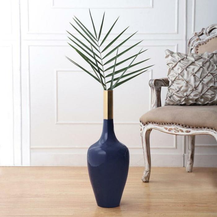 Darota Aluminium Vase  |   Vases Showpieces, Vases & Accent Bowls Gold, Grey