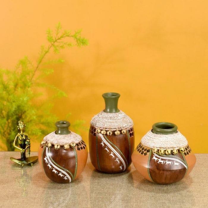 Eliana Terracotta Vase – Set Of Three  |   Vases Showpieces, Vases & Accent Bowls Brown, Green