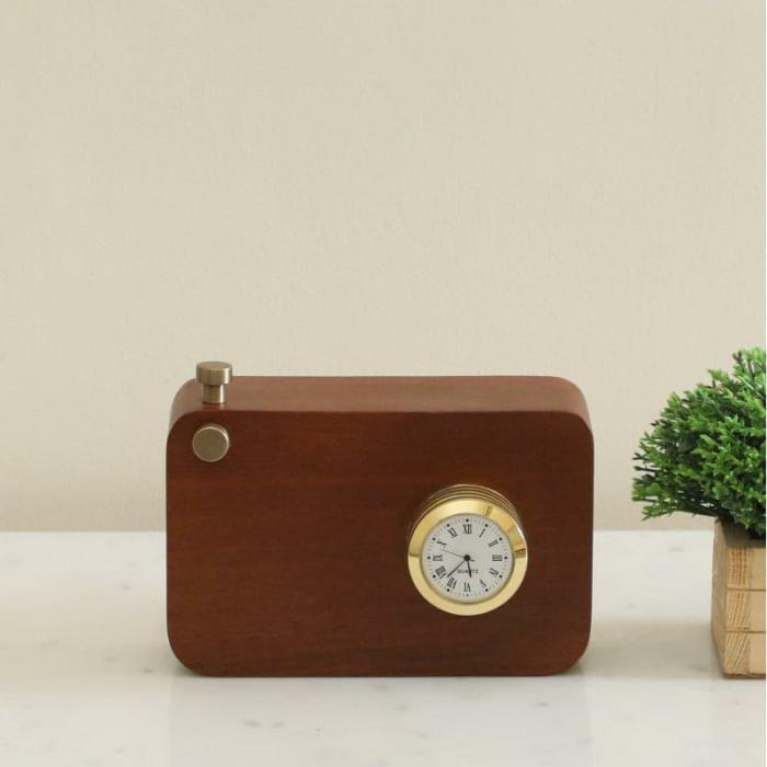 Ethel Vintage Radio Table Accent  |   Showpieces Showpieces Brown