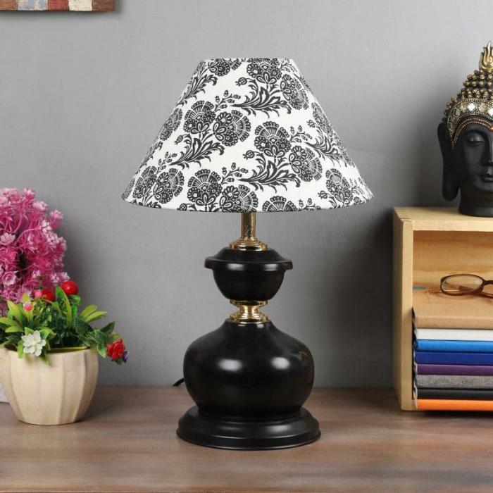 Filigree Aira Table Lamp  |   Table Lamps Lamps & Lighting Black, White