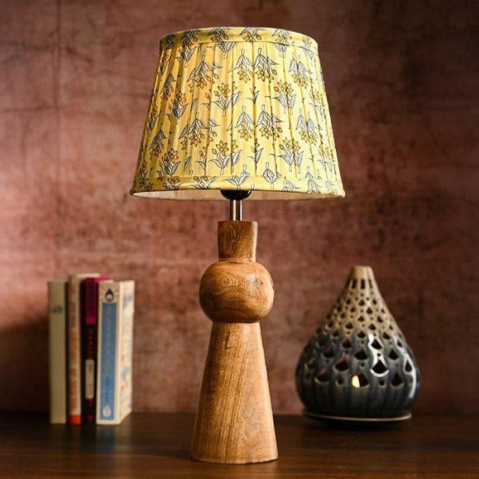 Flora Magic Knot Table Lamp  |   Table Lamps Lamps & Lighting Brown, Yellow