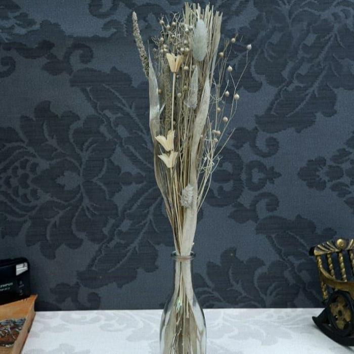 Isoline Vase With Dry Flowers  |   Vases Showpieces, Vases & Accent Bowls Transparent