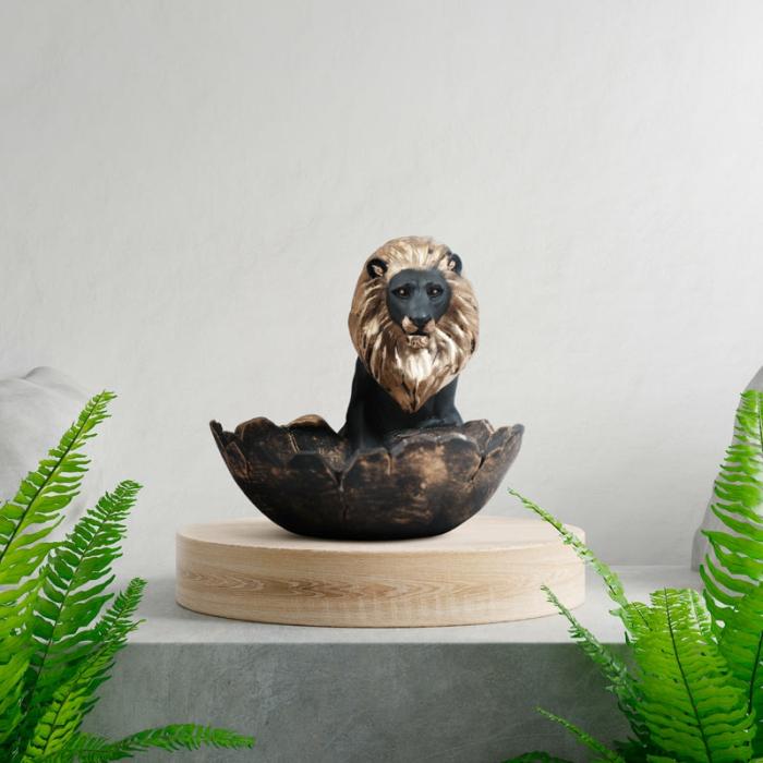 Leo Crest Showpiece  |   Showpieces Showpieces Brown