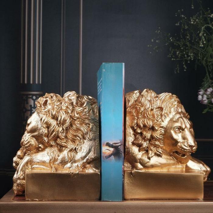 Leo Luxe Book Ends  |   Showpieces Showpieces Gold