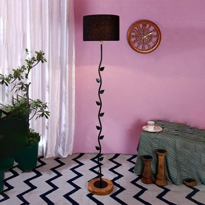 Light Trail Floor Lamp  |   Floor Lamps Floor Lamps Black