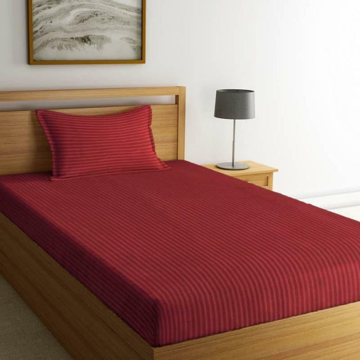 Lush Lavish Solid Bedsheet  |   Solid Bedsheets Bedsheets Maroon