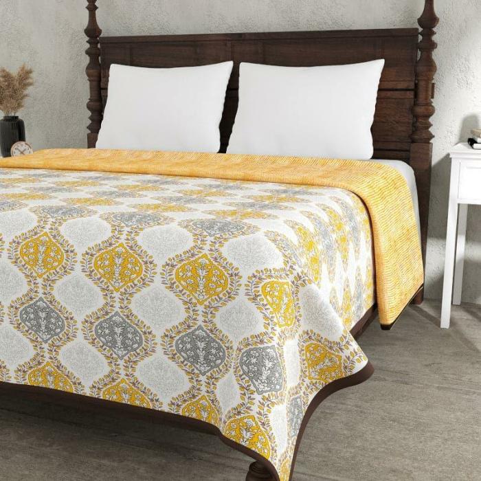 Madro Ethnic Dohar  |   Dohars, Razai & Blankets Bedding Dohars, Razai & Blankets