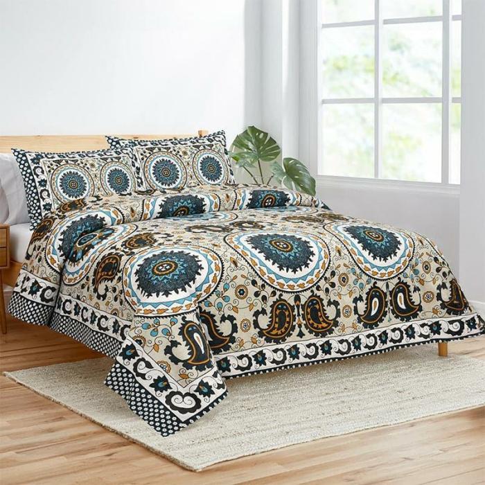 Manya Floral Bedsheet  |   Geometric Bedsheets Bedsheets Beige, Blue