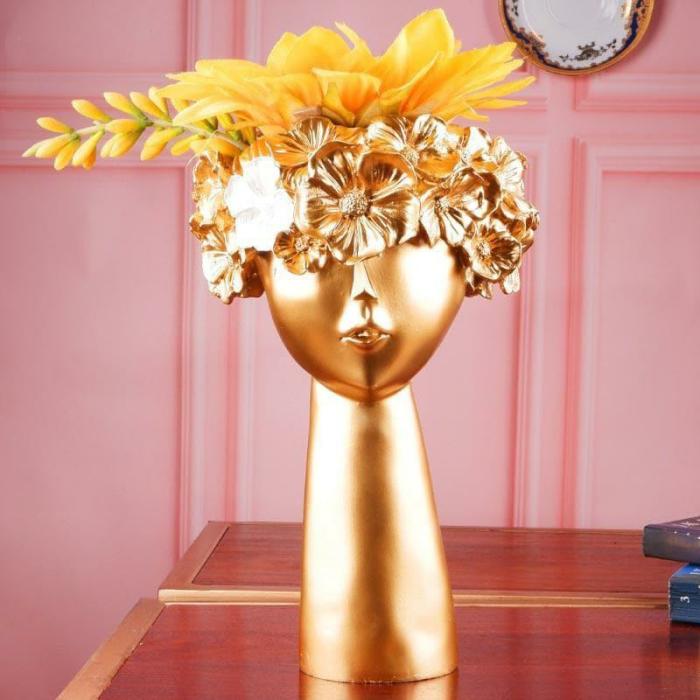 Montana Pout Vase  |   Vases Showpieces, Vases & Accent Bowls Gold