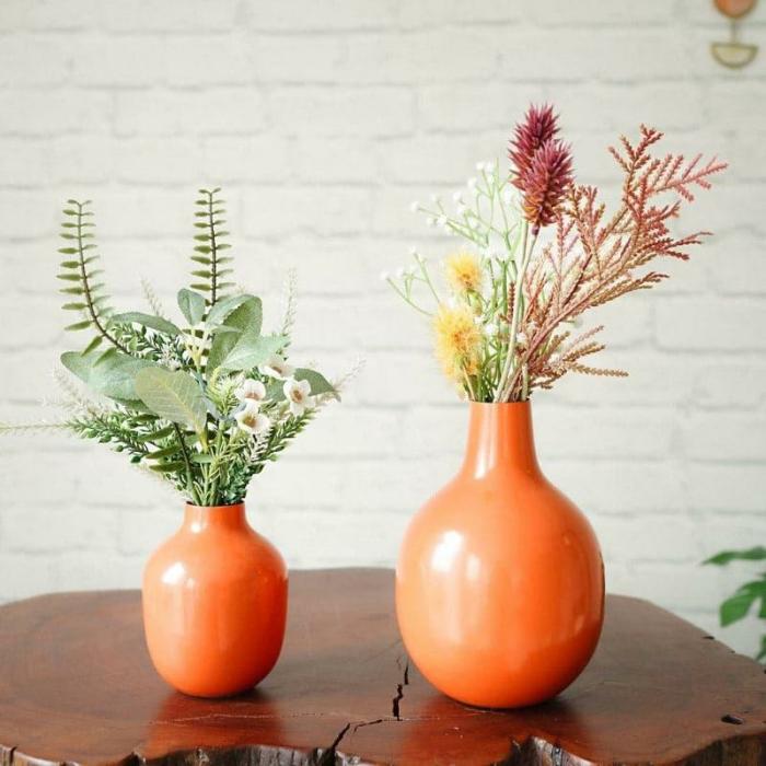 Ourania Metal Vase – Set Of Two  |   Vases Showpieces, Vases & Accent Bowls Orange