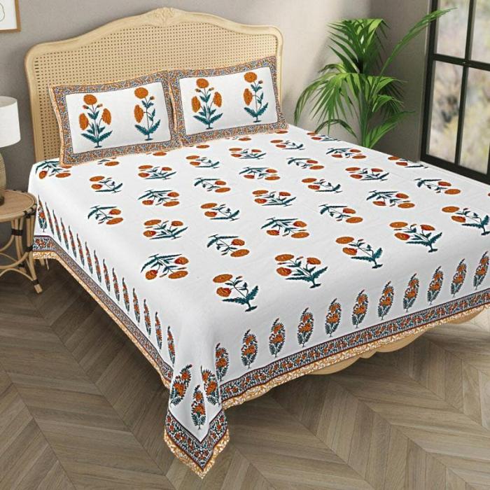 Regal Resplendence Bedsheet  |   Floral Bedsheets Bedsheets Floral Bedsheets