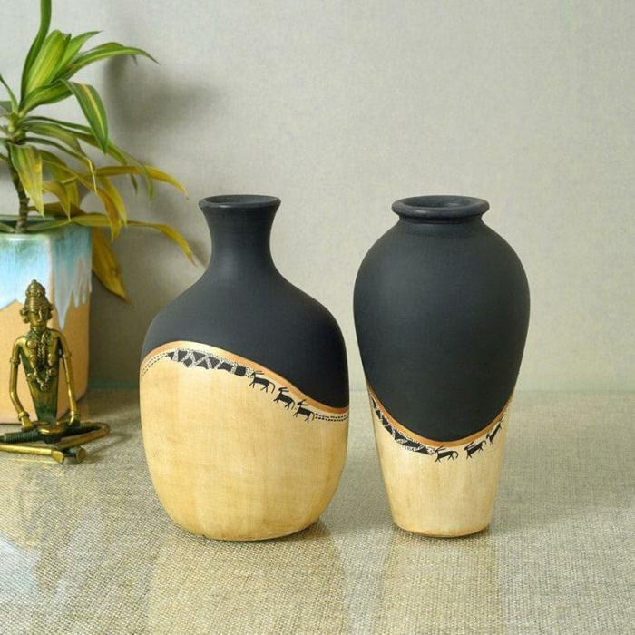 Round Aether Bloom Vase – Set Of Two  |   Vases Showpieces, Vases & Accent Bowls Black, Beige