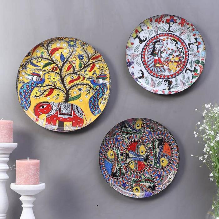 Sacred Nandi Bloom Wall Plate – Set Of Three  |   Wall Plates Wall Decor Multicolor