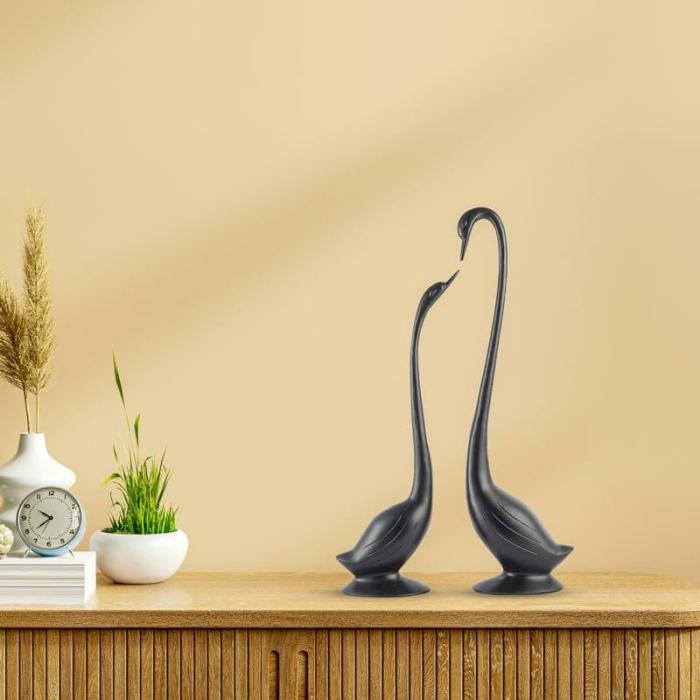 Summer Dale Swan Showpiece – Set Of Two  |   Showpieces Showpieces Black