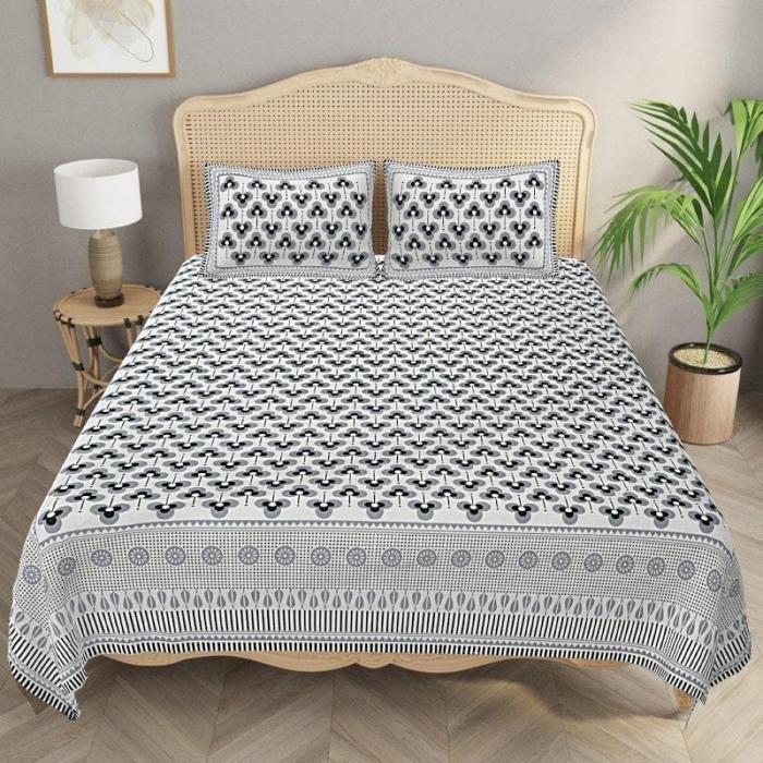 The Lucky Leaf Bedsheet  |   Geometric Bedsheets Bedsheets Geometric Bedsheets