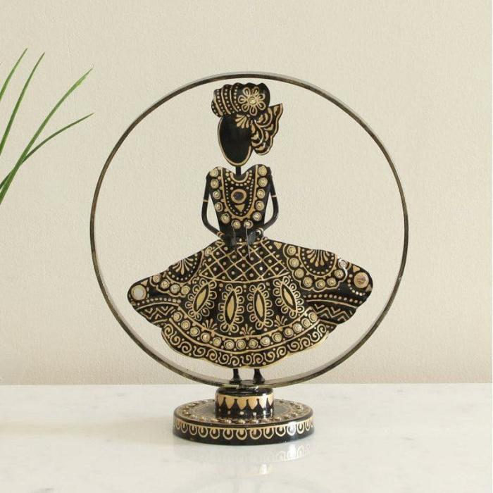 Tribal Dance Showpiece  |   Showpieces Showpieces Gold, Black