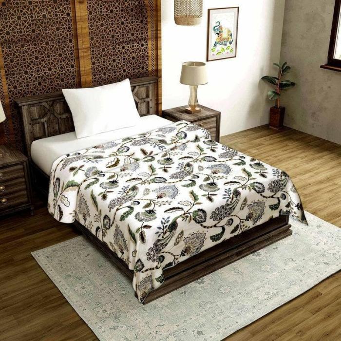 Tropical Lush Mulmul Dohar  |   Dohars, Razai & Blankets Bedding Blue