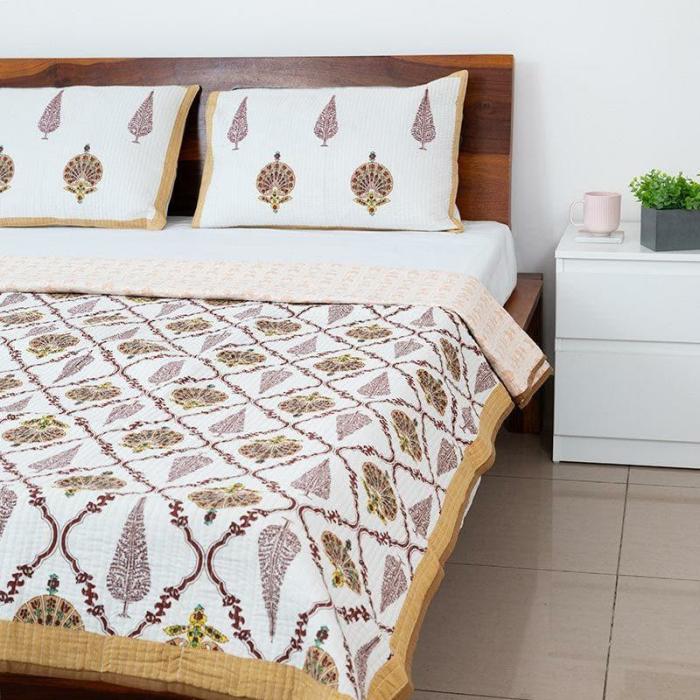 Aaheli Blockprinted Razai  |   Dohars, Razai & Blankets Bedding Dohars, Razai & Blankets