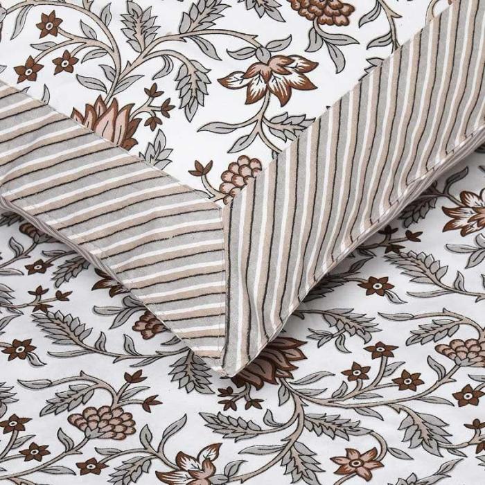 Bellflower Bedsheet  |   Floral Bedsheets Bedsheets Brown, Grey